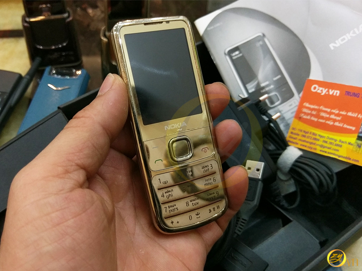 Nokia 6700 gold chính hãng xách tay ukraine